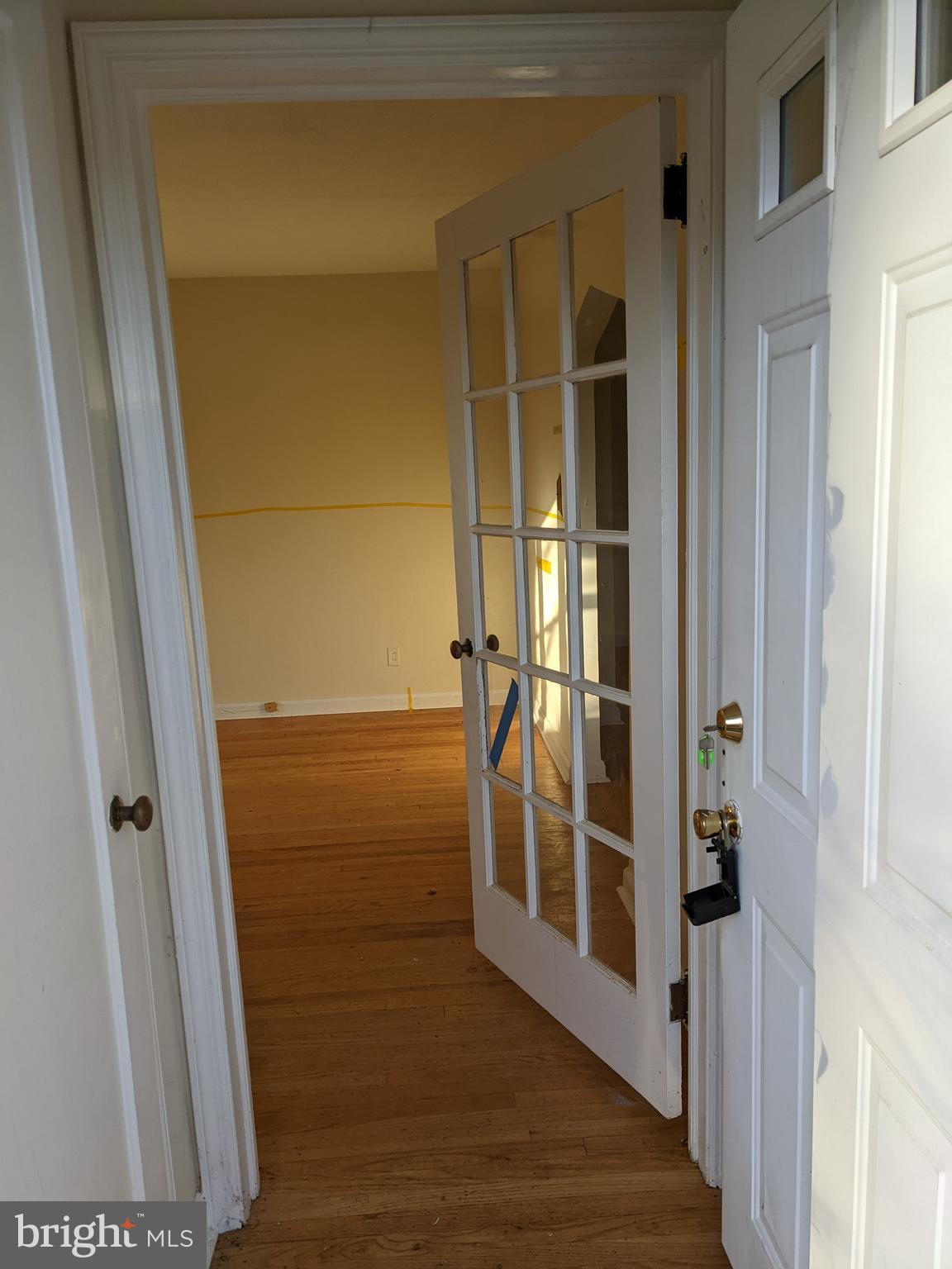 605 Etra Road East Windsor, NJ 08520 - Photo 2 of 20