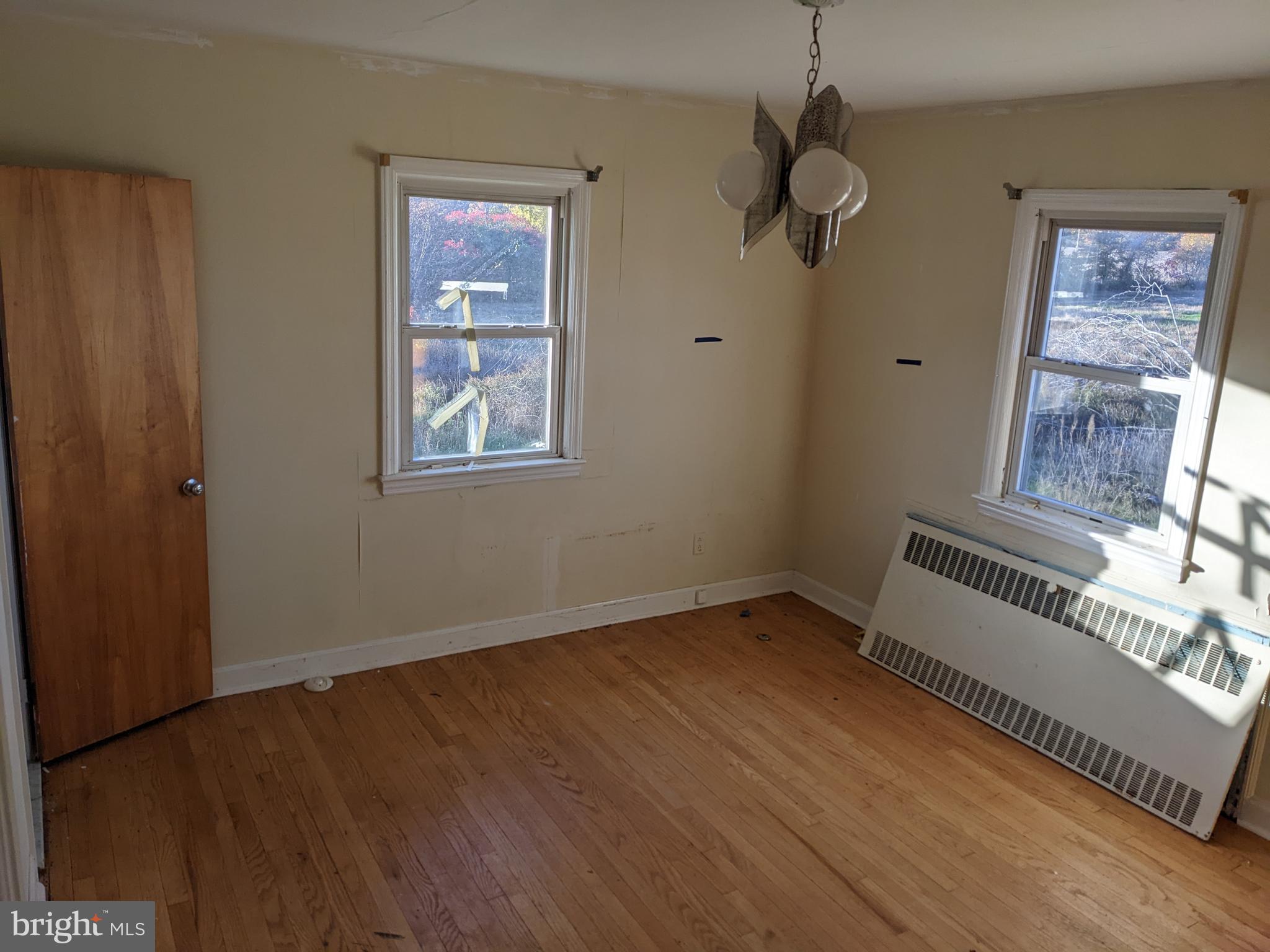 605 Etra Road East Windsor, NJ 08520 - Photo 8 of 20