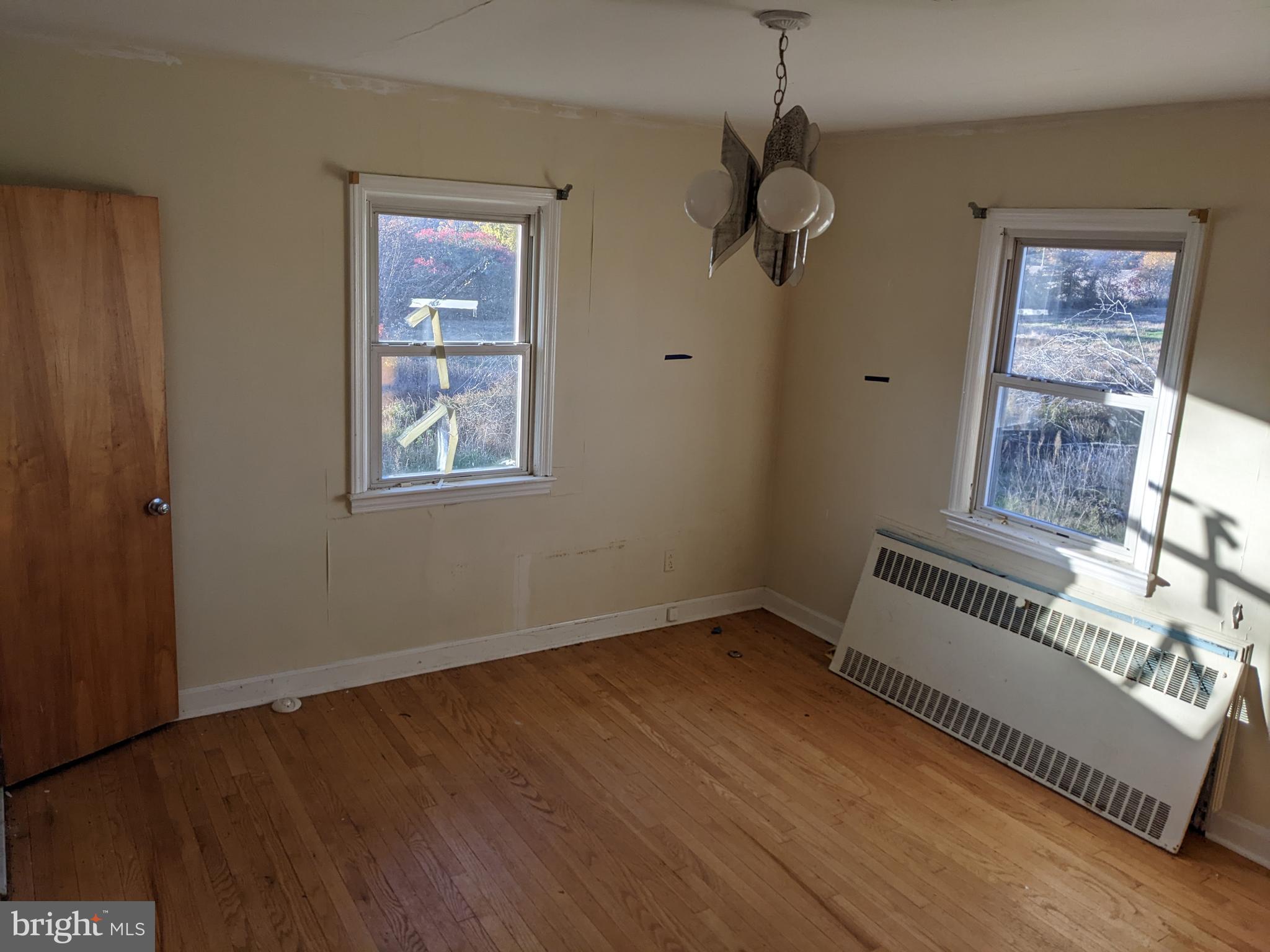 605 Etra Road East Windsor, NJ 08520 - Photo 9 of 20