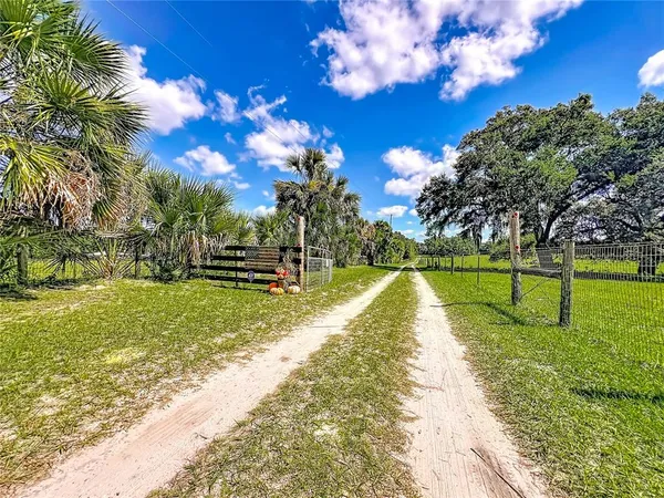 $2,950,000 | 12611 Northeast 36th Avenue, Anthony, FL 32617