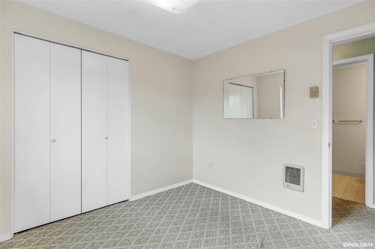 636 Southwest Natalie Street Dallas, OR 97338 - Photo 17 of 28 Gallery Image 17