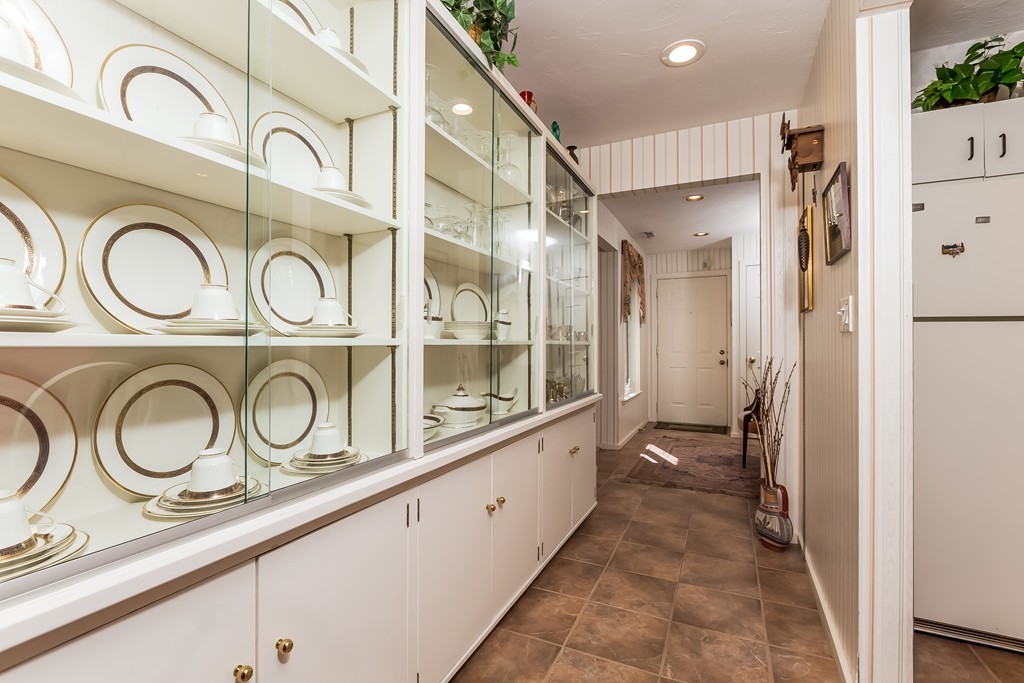 4 Powder Mill Road, Unit 4 Milton, MA 02186 - Photo 17 of 22 Gallery Image 17