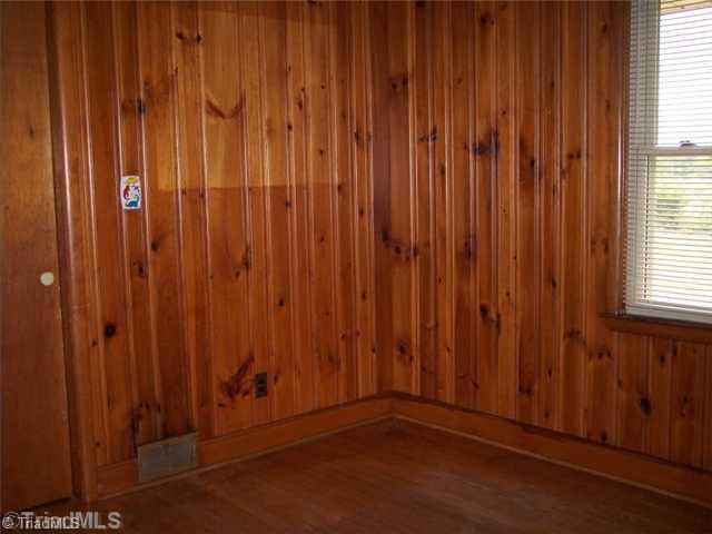328 Deadmon Road Mocksville, NC 27028 - Photo 10 of 14 3rd Bedroom.