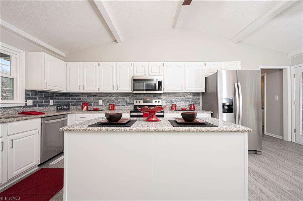 8052 Lasater Road Clemmons, NC 27012 - Photo 15 of 50 Gallery Image 15