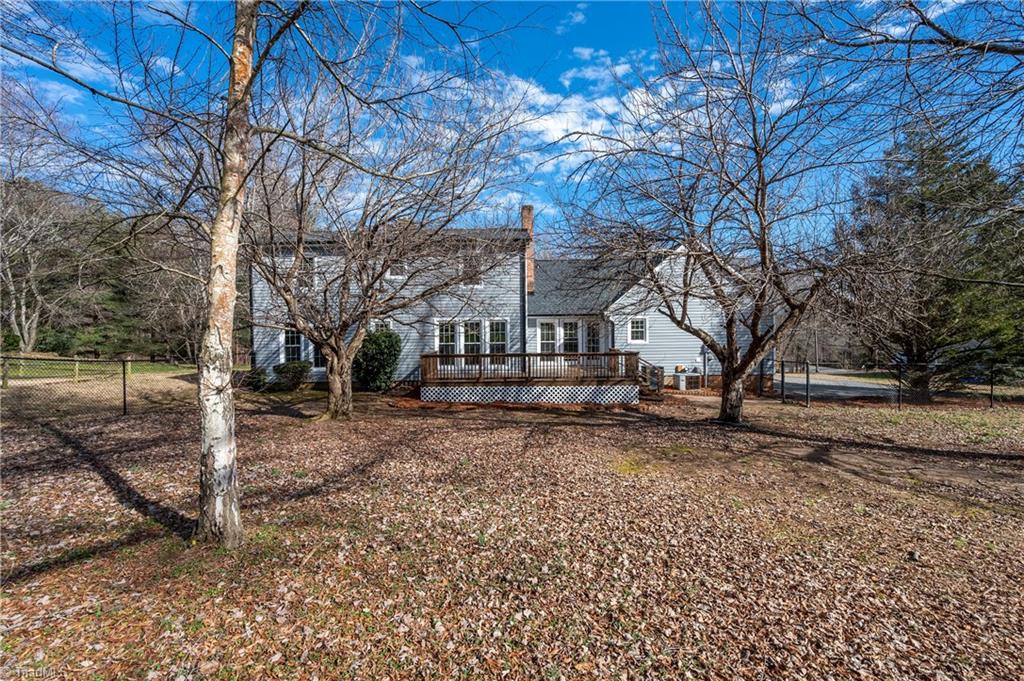 8052 Lasater Road Clemmons, NC 27012 - Photo 4 of 50 Gallery Image 4
