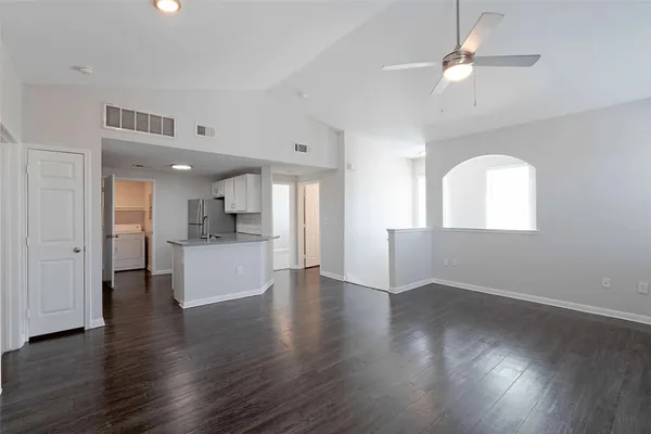 $1,585 | 12215 Hunters Chase Drive, Unit N10207N, Austin, TX 78729