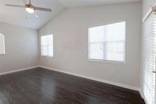 $1,585 | 12215 Hunters Chase Drive, Unit N10207N, Austin, TX 78729