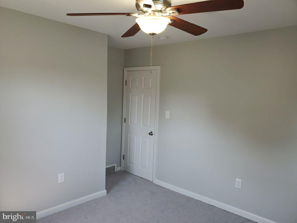 83 Georgia Road Pennsville, NJ 08070 - Photo 13 of 24