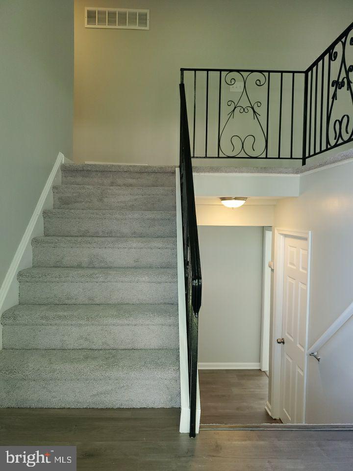 83 Georgia Road Pennsville, NJ 08070 - Photo 5 of 24