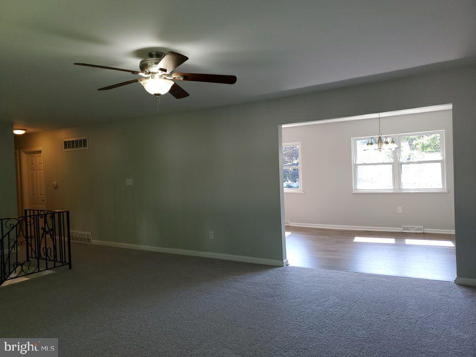 83 Georgia Road Pennsville, NJ 08070 - Photo 8 of 24