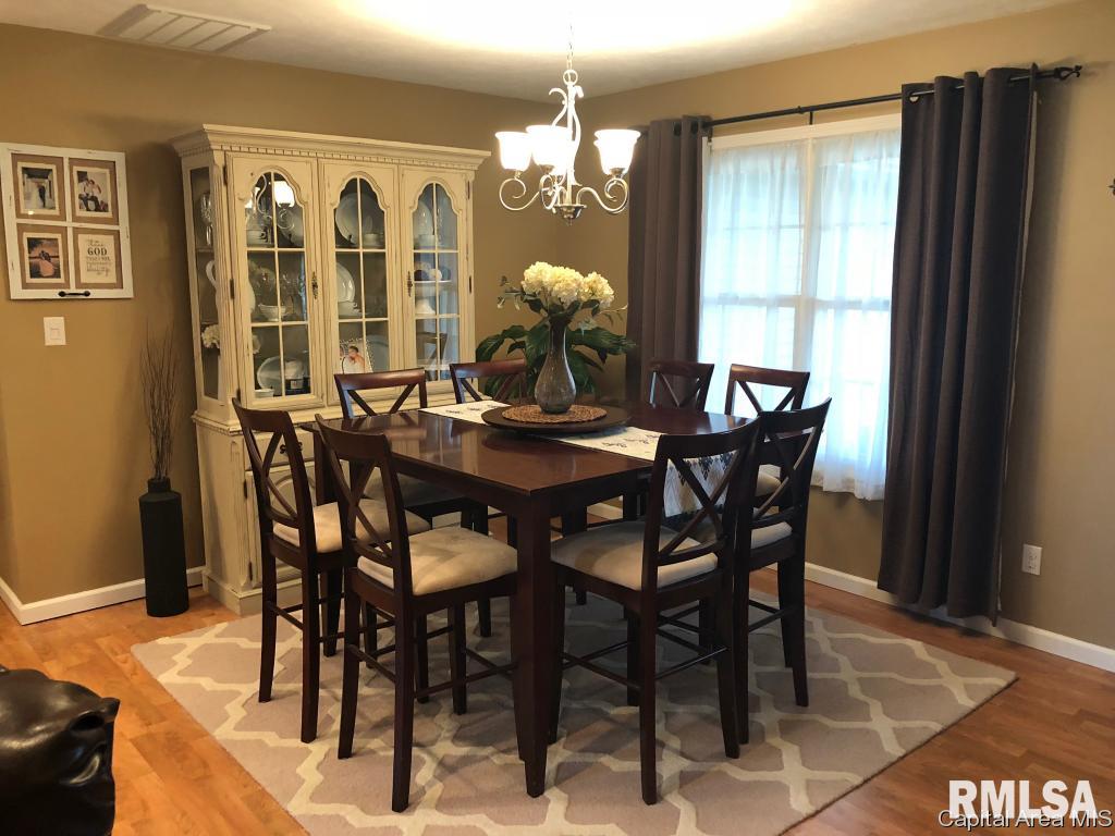 603 North Main Street Athens, IL 62613 - Photo 3 of 16 Gallery Image 3
