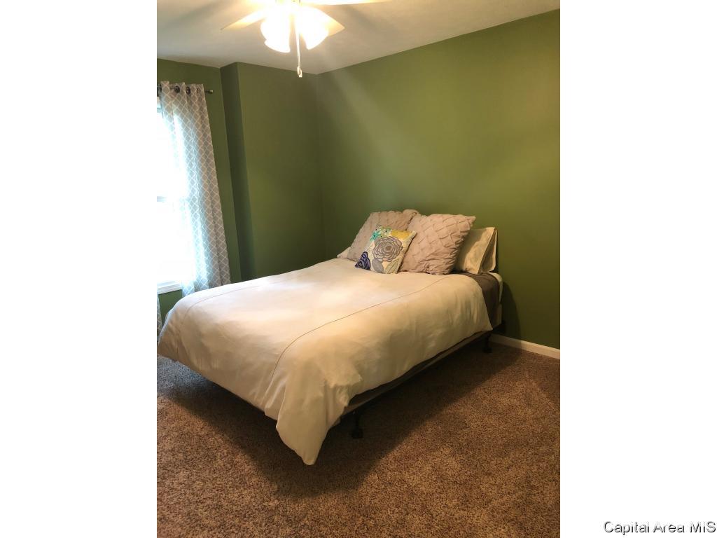 603 North Main Street Athens, IL 62613 - Photo 10 of 16 Gallery Image 10