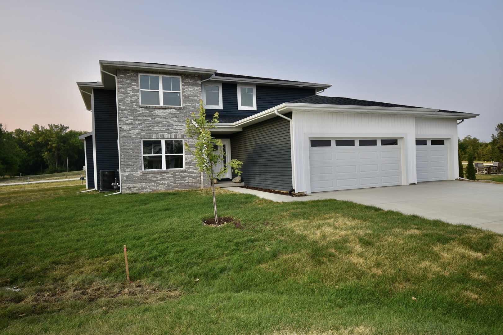104 Raef Road Downs, IL 61736 - Photo 3 of 29 Gallery Image 3