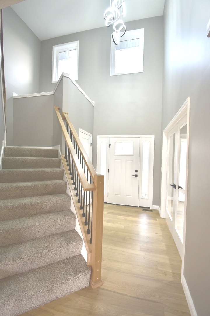 104 Raef Road Downs, IL 61736 - Photo 6 of 29 Gallery Image 6