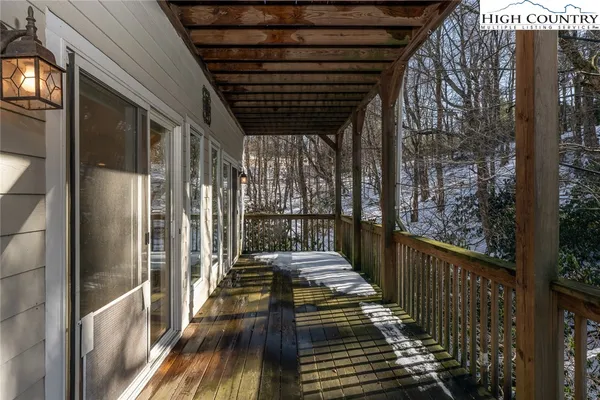 $405,000 | 182 Evergreen Springs Court, Unit 401, Blowing Rock, NC 28605