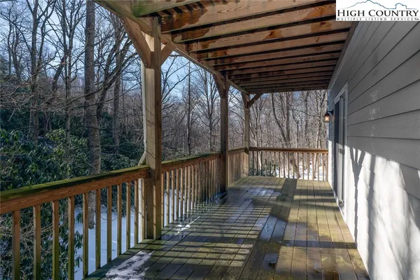 $405,000 | 182 Evergreen Springs Court, Unit 401, Blowing Rock, NC 28605