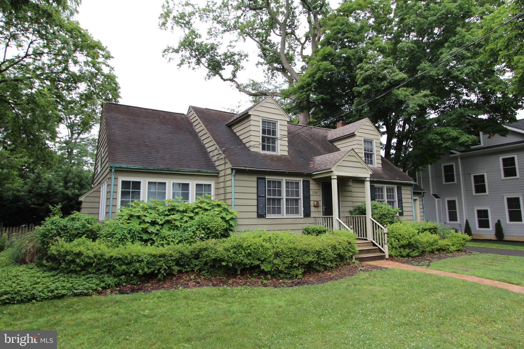 134 Peyton Avenue Haddonfield, NJ 08033 - Photo 4 of 25