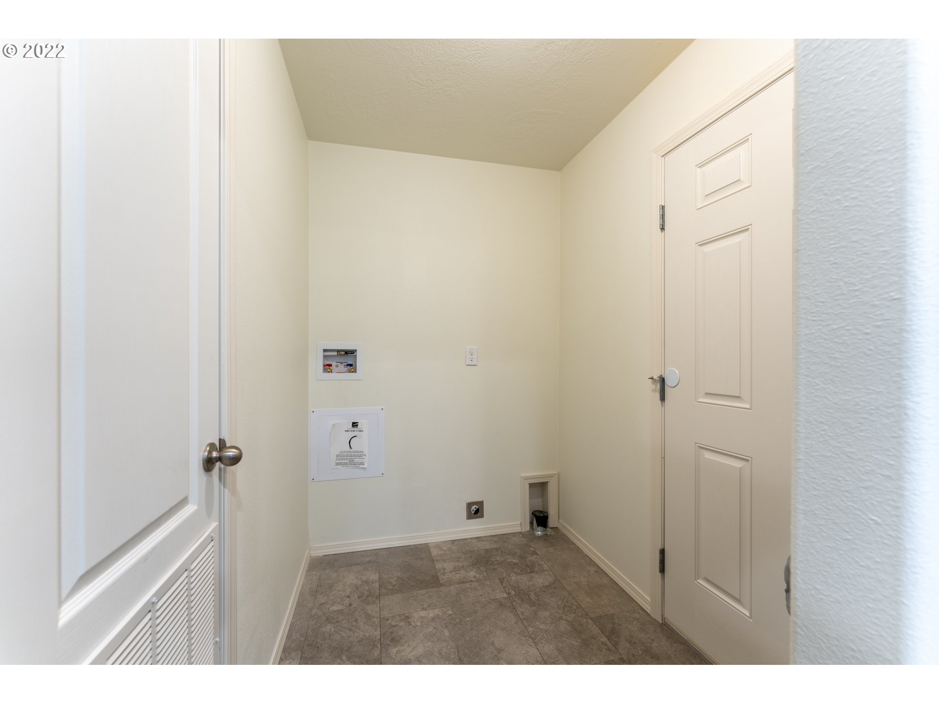 138 Wilford Road Silverlake, WA 98645 - Photo 8 of 20 Gallery Image 8