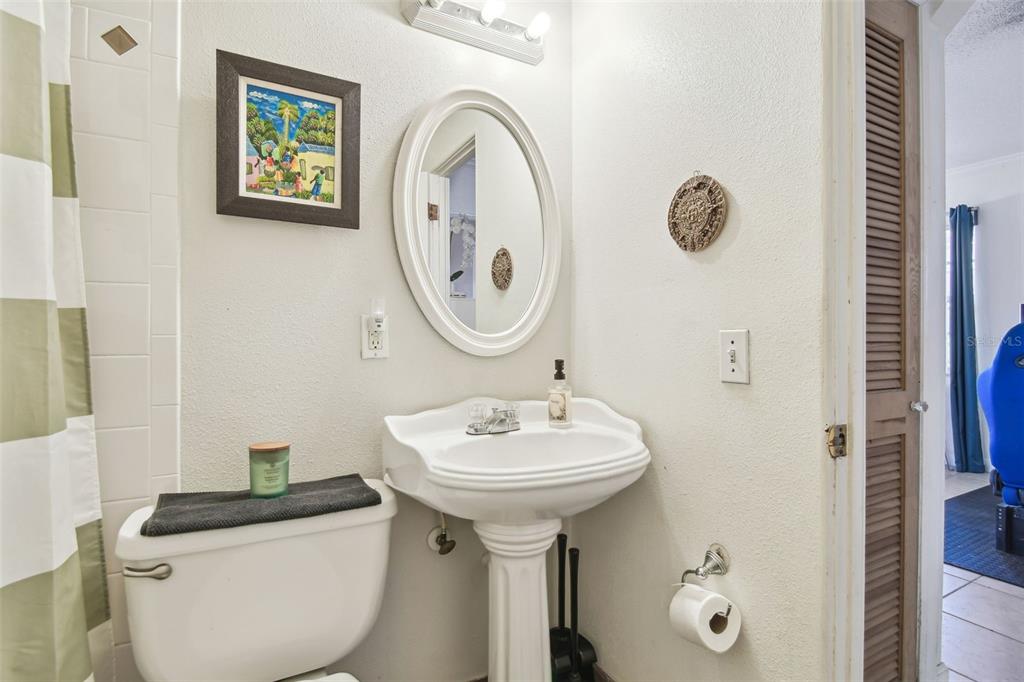4412 Bray Road Tampa, FL 33634 - Photo 11 of 30 Gallery Image 11