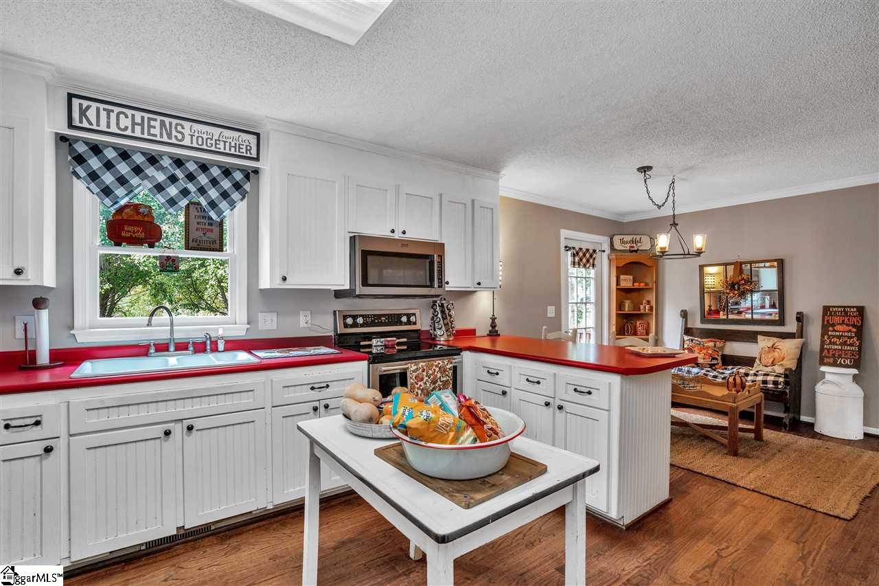 872 Canaan Road Roebuck, SC 29376 - Photo 4 of 36 Gallery Image 4