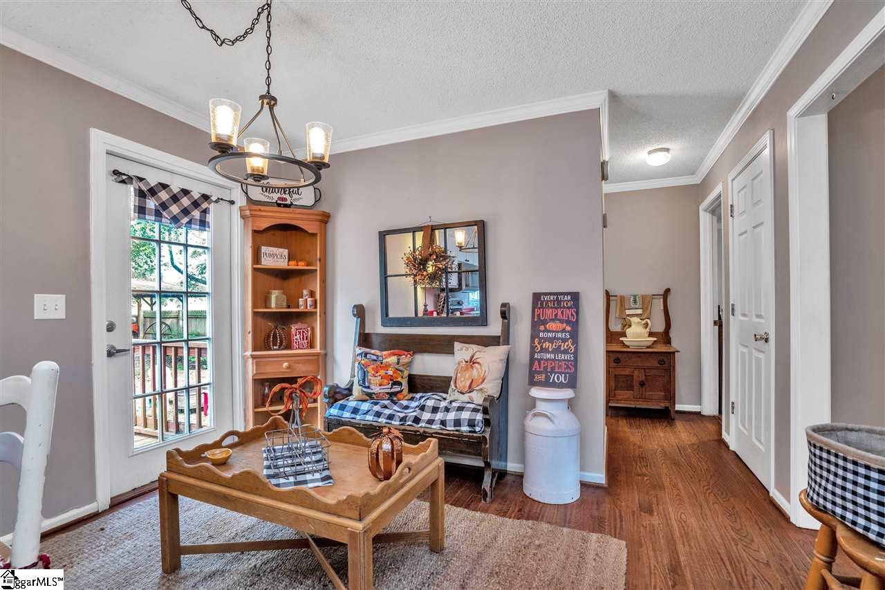 872 Canaan Road Roebuck, SC 29376 - Photo 5 of 36 Gallery Image 5