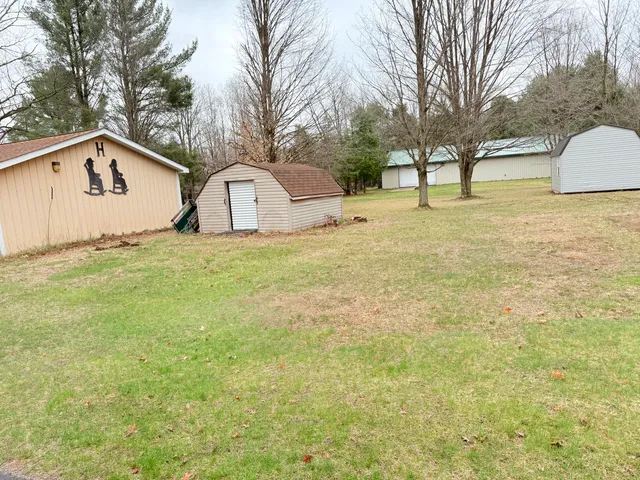 $230,000 | 15370 Rapids Drive, Hersey, MI 49639