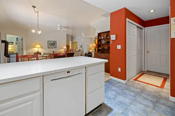 $535,000 | 84 Iris Way, Hartford, VT 05001