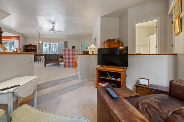 $535,000 | 84 Iris Way, Hartford, VT 05001