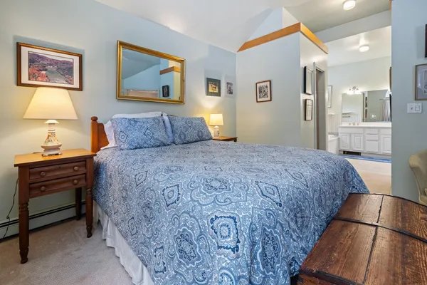 $535,000 | 84 Iris Way, Hartford, VT 05001