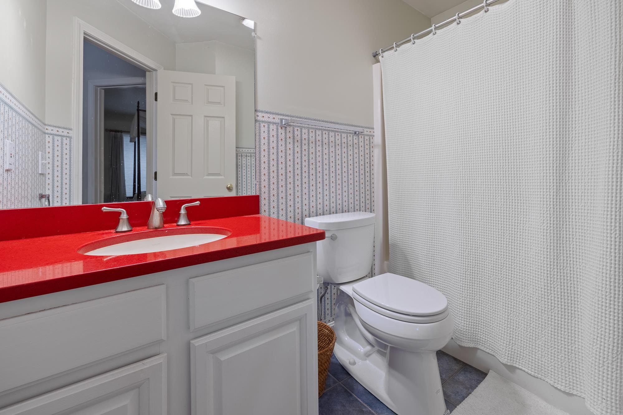 84 Iris Way Hartford, VT 05001 - Photo 31 of 48