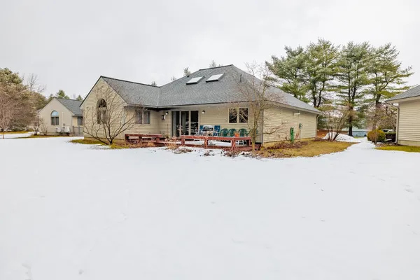 $535,000 | 84 Iris Way, Hartford, VT 05001
