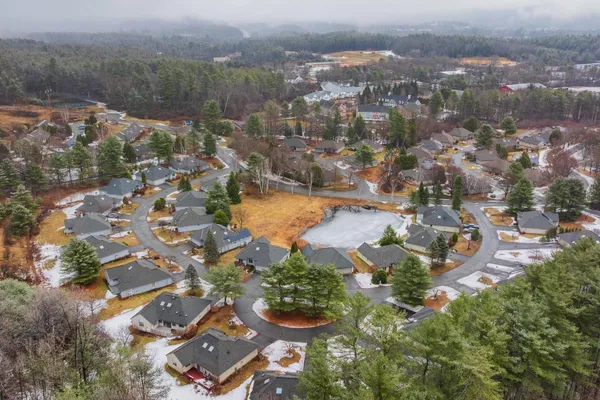 $535,000 | 84 Iris Way, Hartford, VT 05001