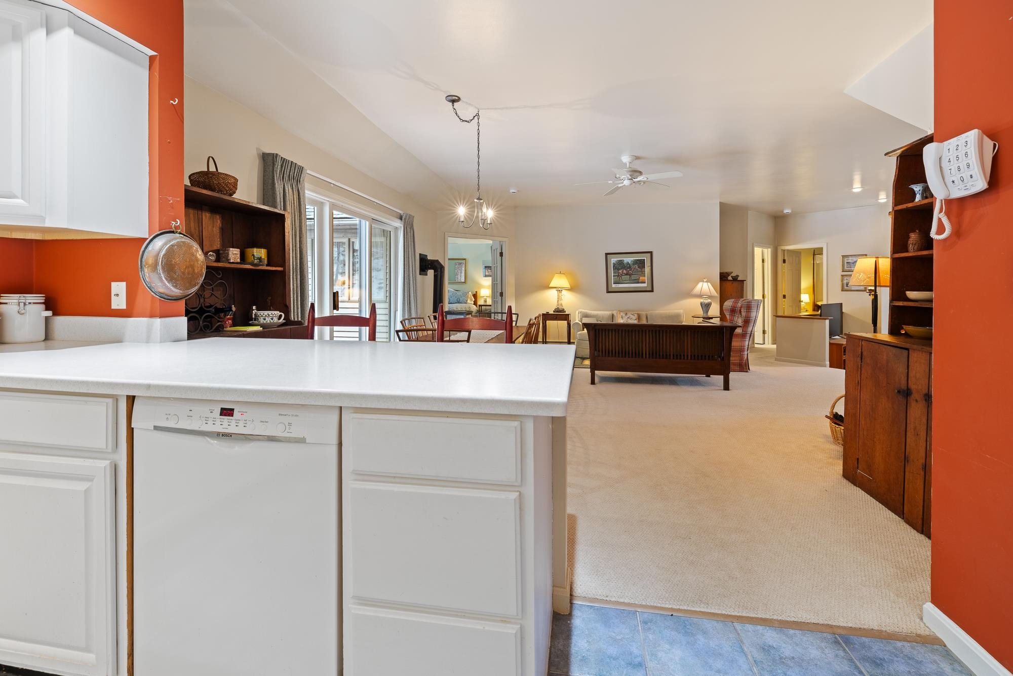 84 Iris Way Hartford, VT 05001 - Photo 10 of 48