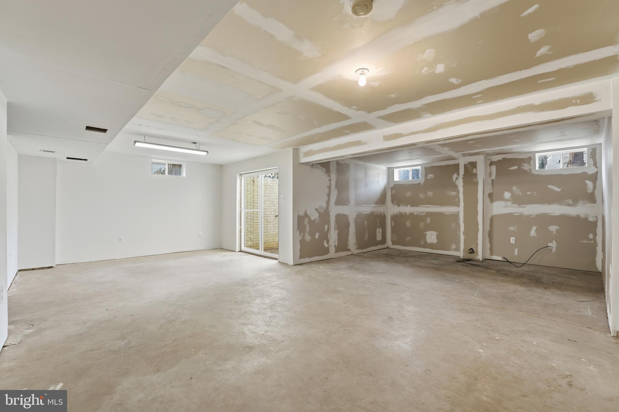 901 Woodcrest Loop Culpeper, VA 22701 - Photo 48 of 61 a view of an empty room with a window