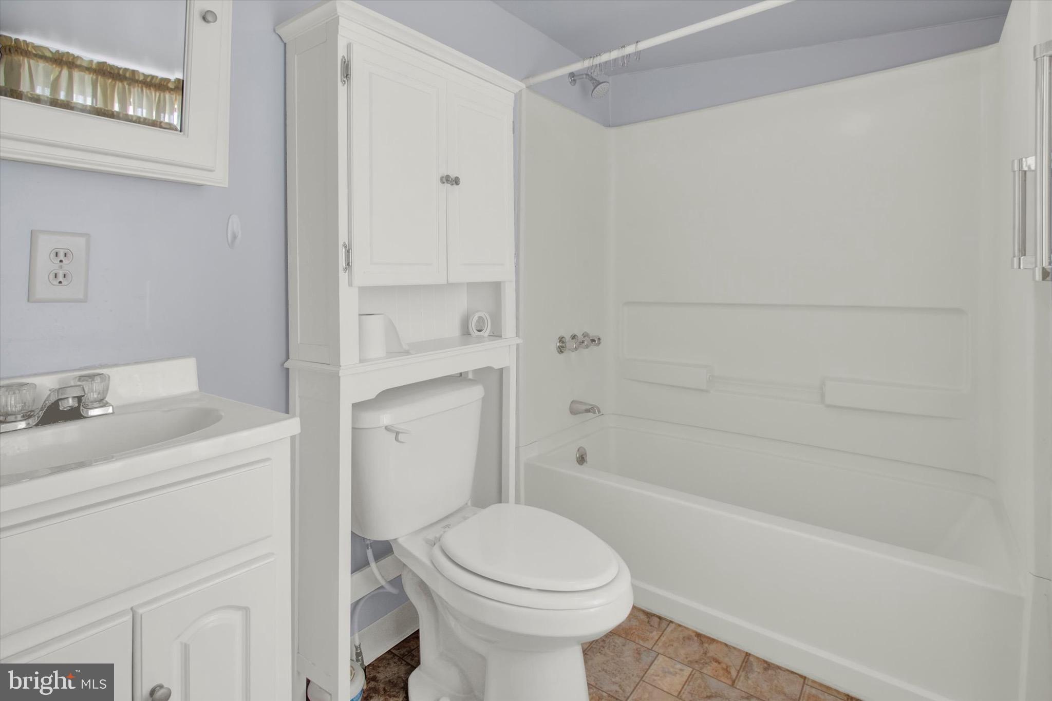 19 Berkley Park Road Reading, PA 19605 - Photo 12 of 16 Gallery Image 12
