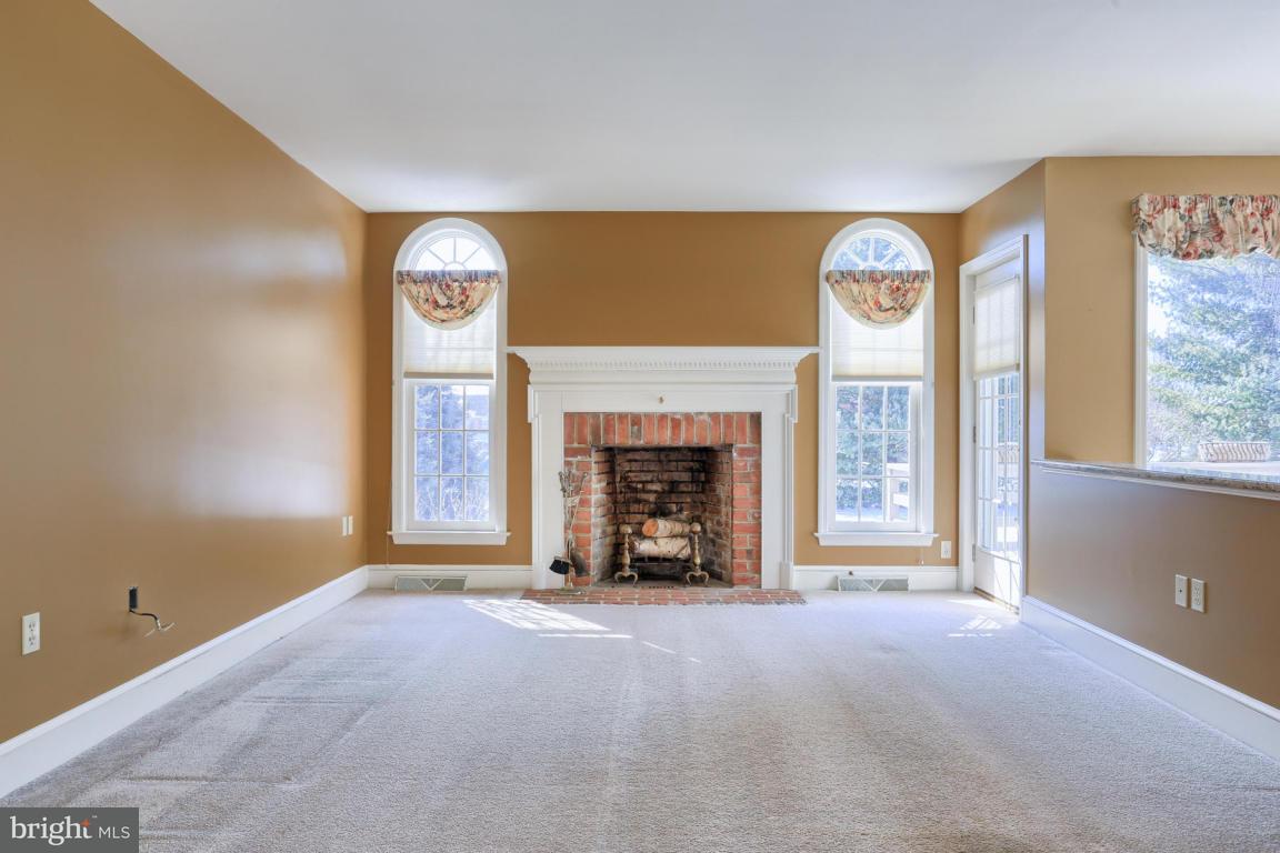 273 Buckfield Drive Lititz, PA 17543 - Photo 8 of 31 Gallery Image 8