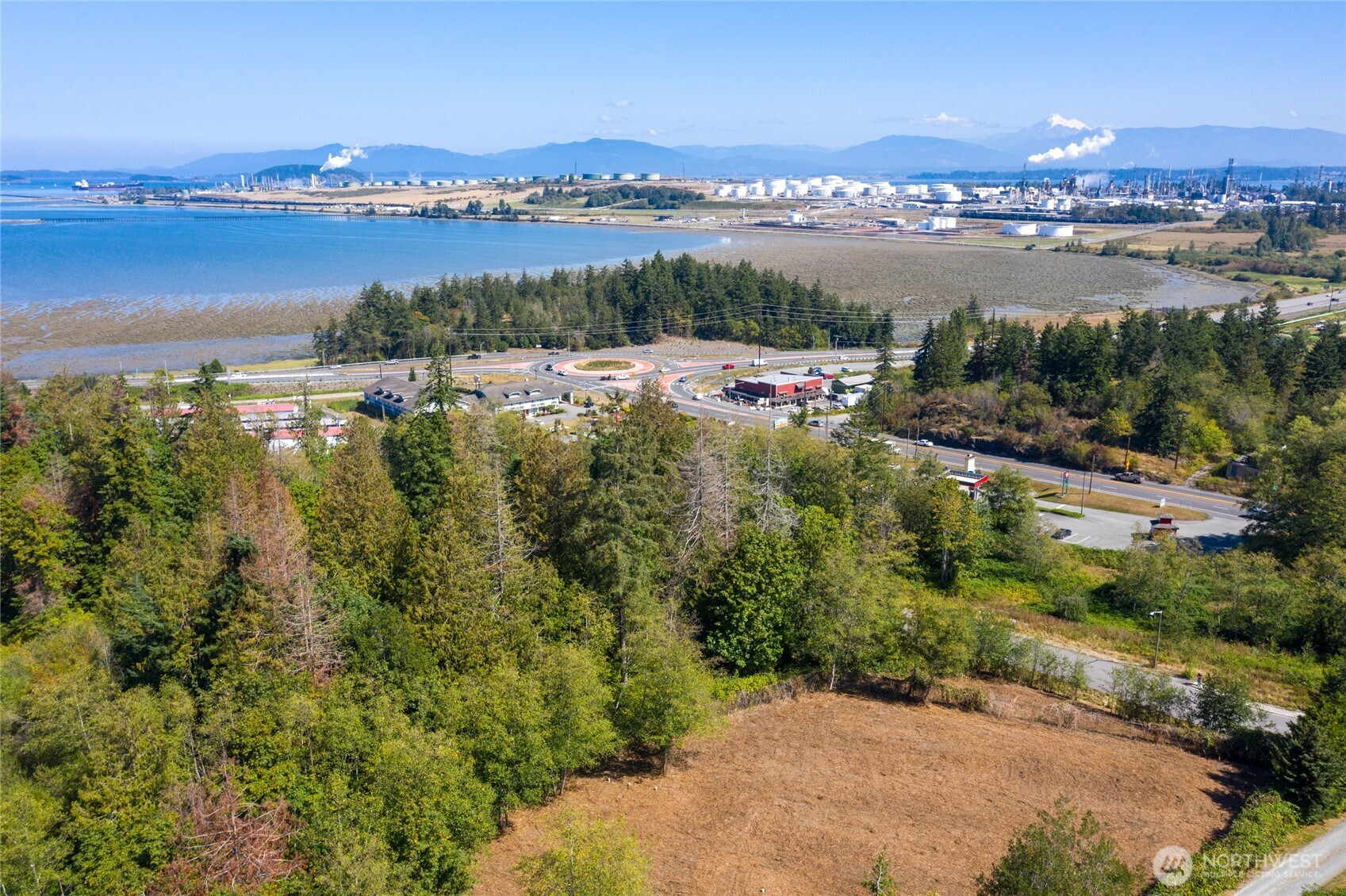 7603 South Fidalgo Bay Road Anacortes, WA 98221 - Photo 1 of 8 Gallery Image 1