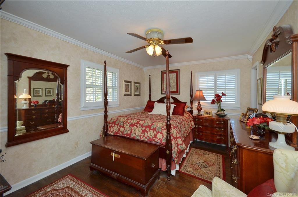 67 Pressley Road Asheville, NC 28805 - Photo 14 of 24 Gallery Image 14