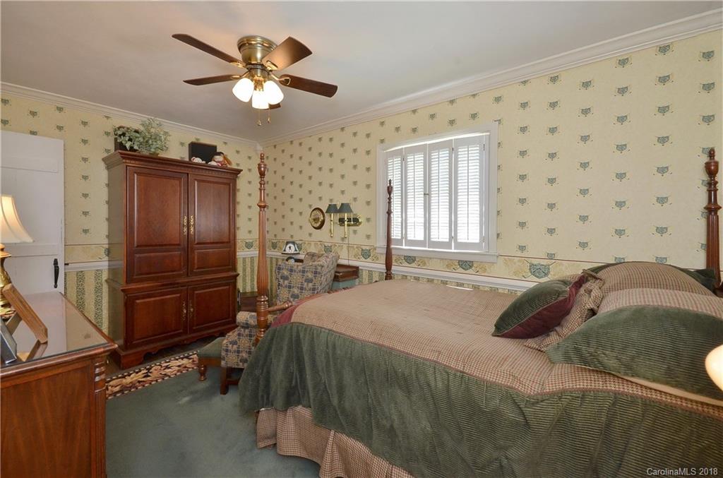 67 Pressley Road Asheville, NC 28805 - Photo 16 of 24 Gallery Image 16