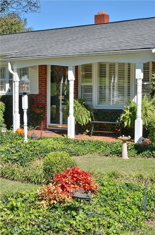 67 Pressley Road Asheville, NC 28805 - Photo 3 of 24 Gallery Image 3