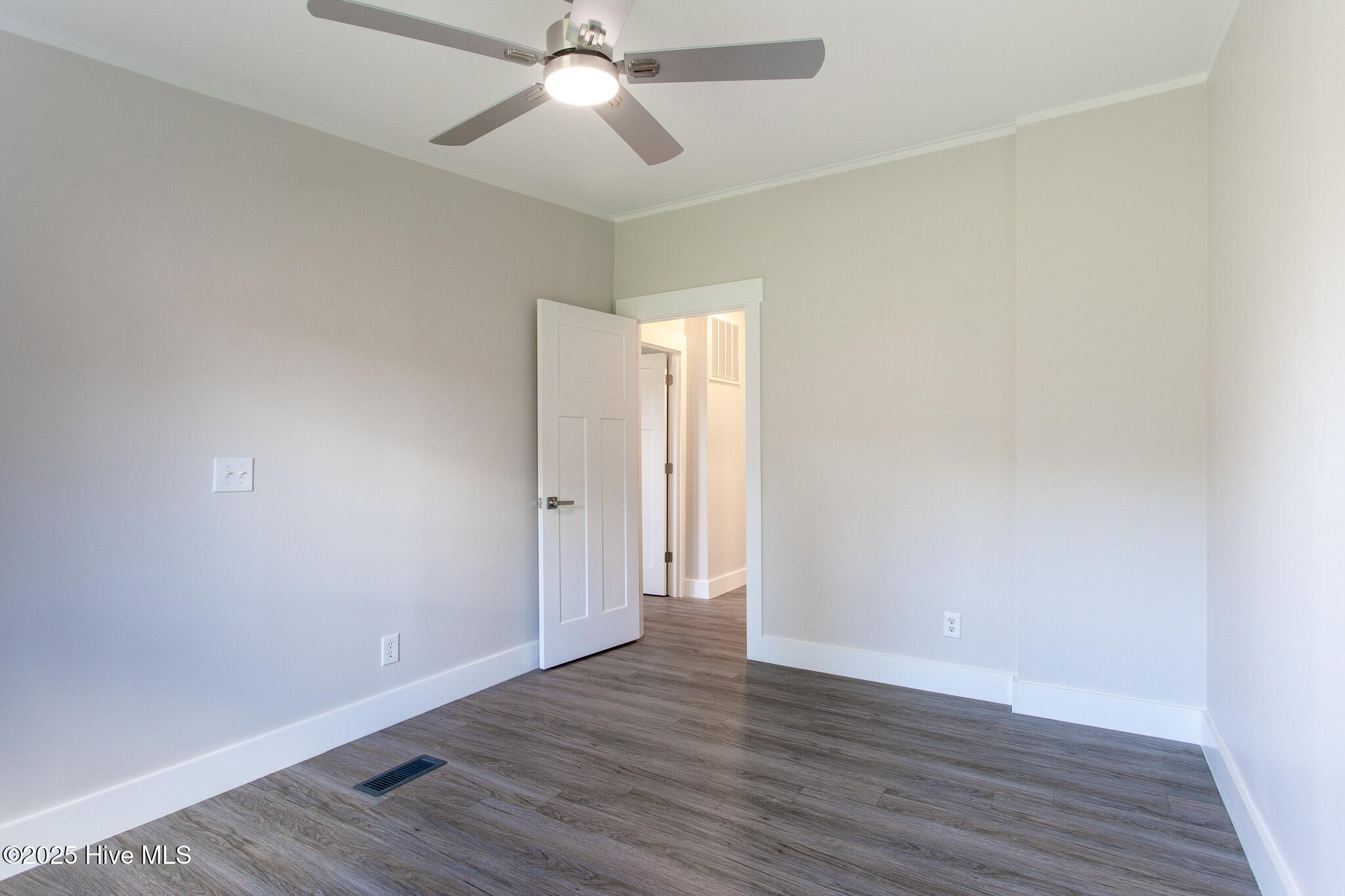 679 Deep Creek Road Hertford, NC 27944 - Photo 26 of 38 2nd Bedroom