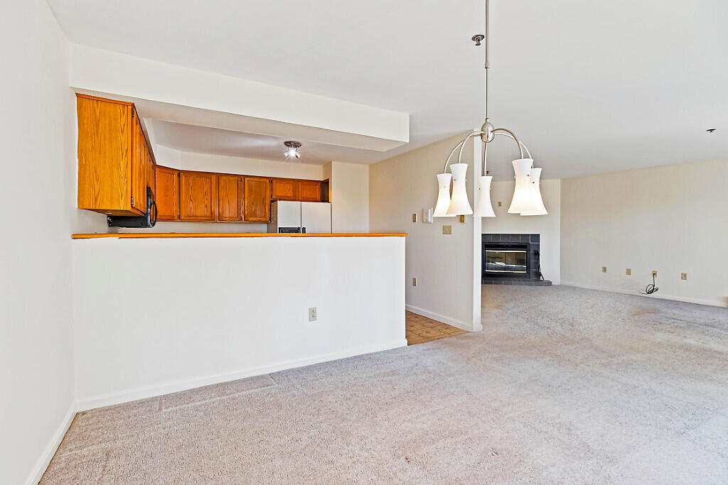 2 Schooner Ridge Road, Unit 11 Bath, ME 04530 - Photo 12 of 31 61_BP5A6196_DxO_DxO_mls
