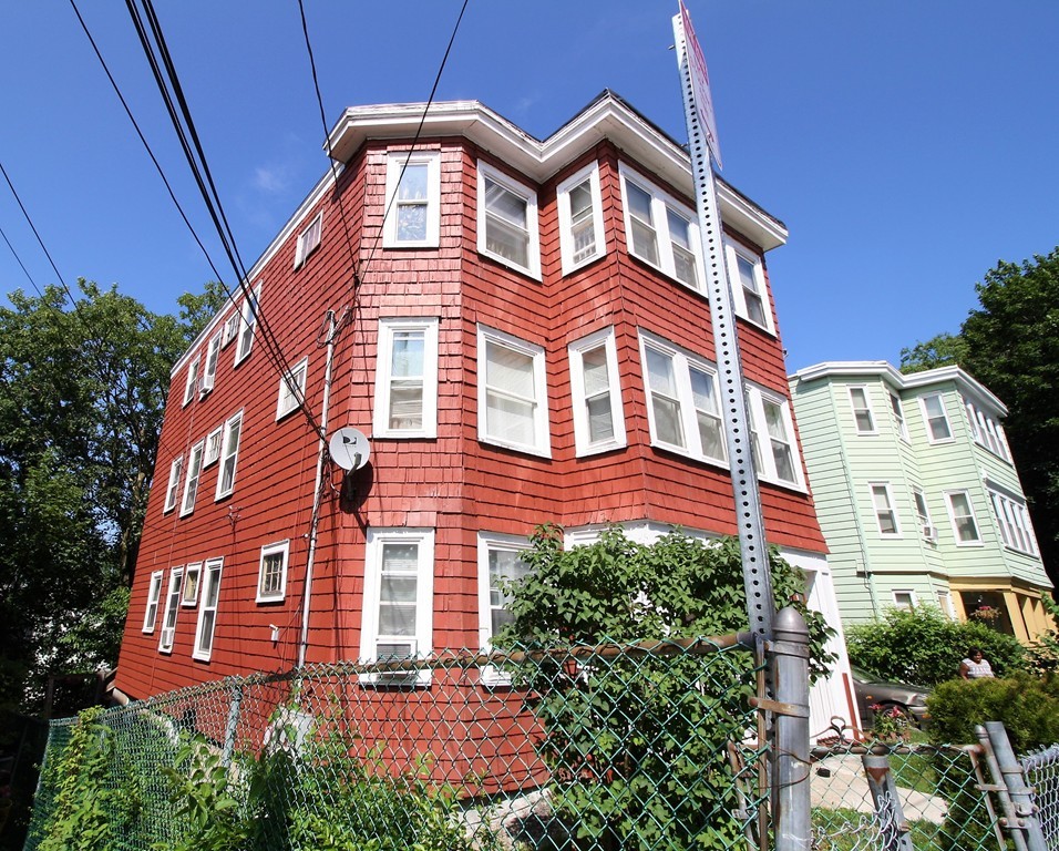 22 Ronan Street Boston, MA 02125 - Photo 3 of 8