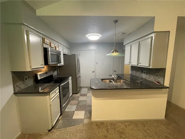 $1,850 | 4916 Delwood Street, Corpus Christi, TX 78413