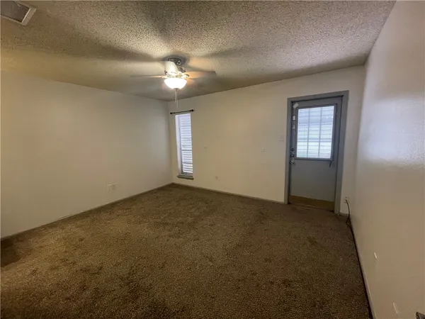 $1,850 | 4916 Delwood Street, Corpus Christi, TX 78413