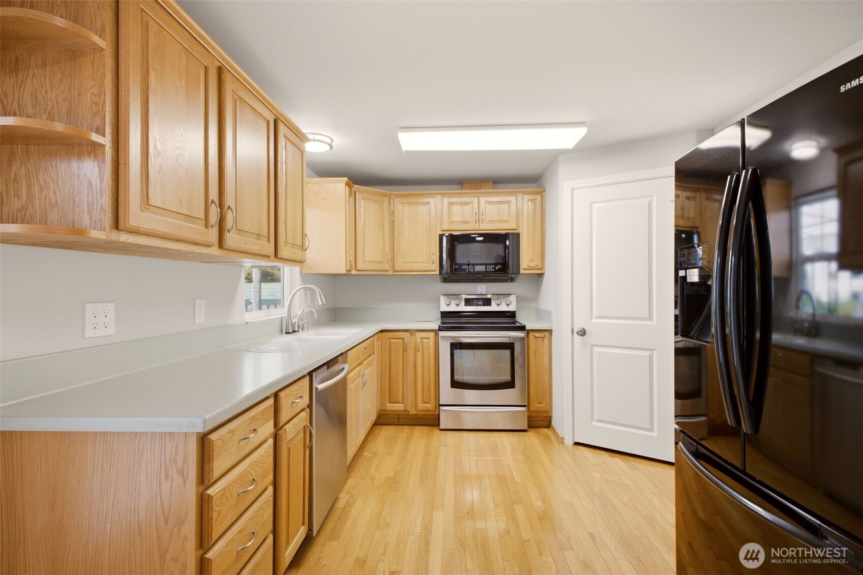 22426 3rd Place West Bothell, WA 98021 - Photo 8 of 39