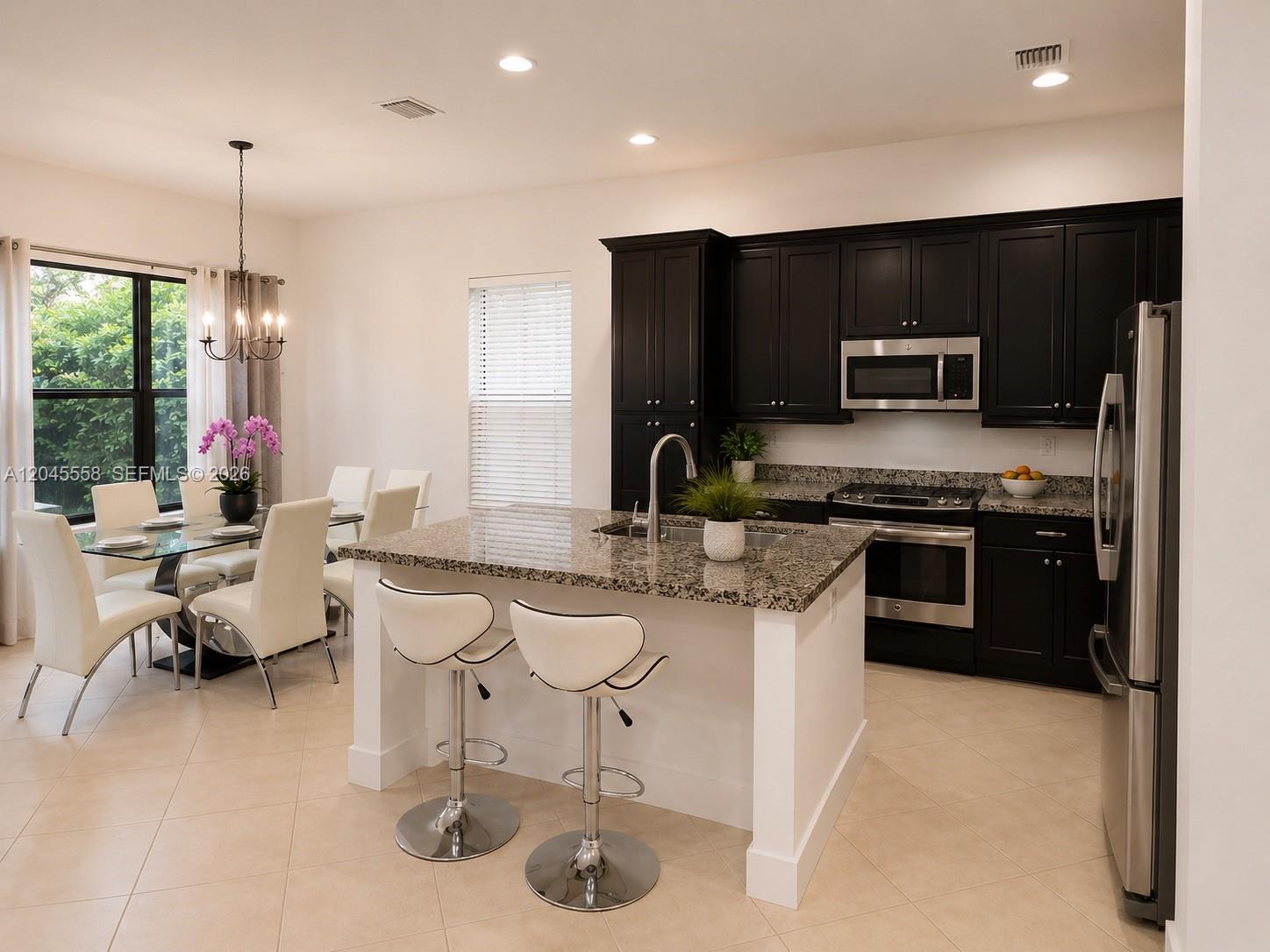 3209 West 98th Place Hialeah, FL 33018 - Photo 6 of 38