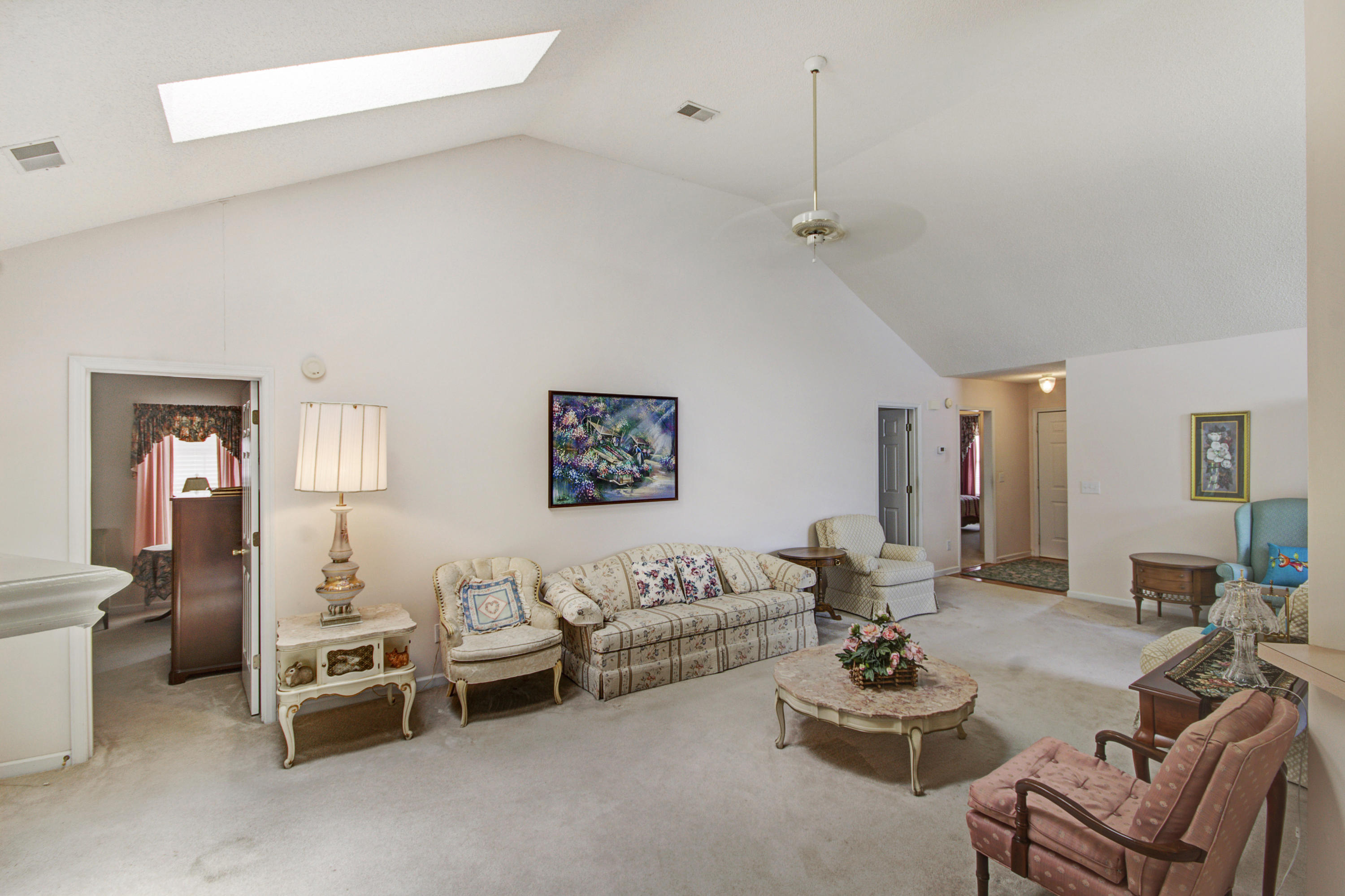 308 Bertram Road Summerville, SC 29485 - Photo 5 of 23 Vaulted Ceilings