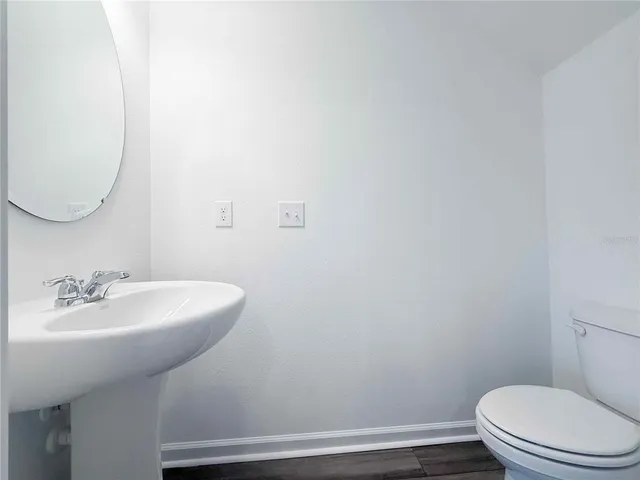 $1,950 | 6158 Daerr Rdg Street, Zephyrhills, FL 33542