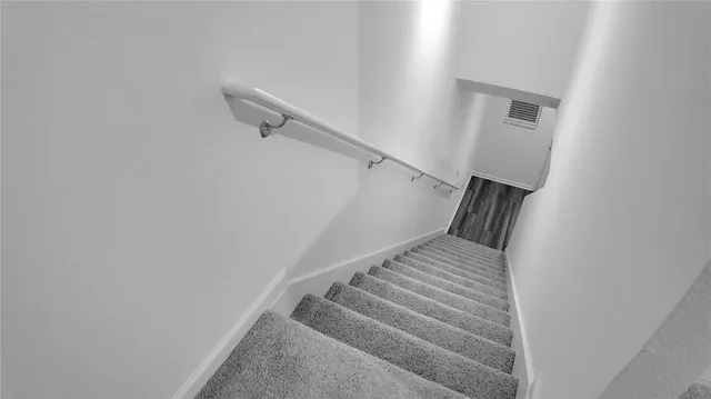 $1,950 | 6158 Daerr Rdg Street, Zephyrhills, FL 33542